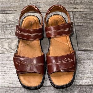 Josef Seibel The European Conmfort Shoe Women's Leather Sandals